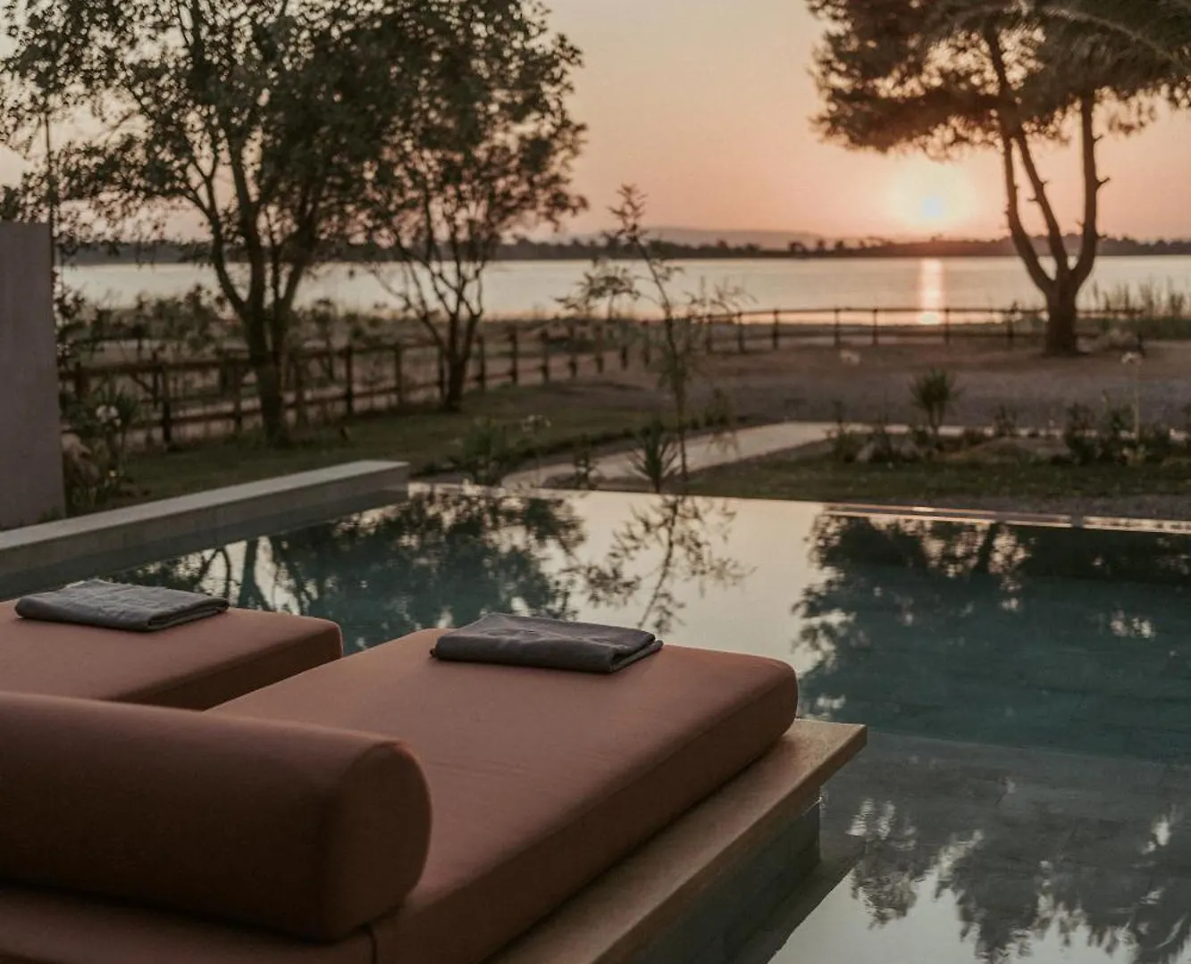 Pure Beachfront Villa With Pool location